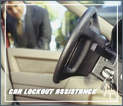 Lock Locksmith Tech Dayton, OH 937-587-0186 - car-lockout